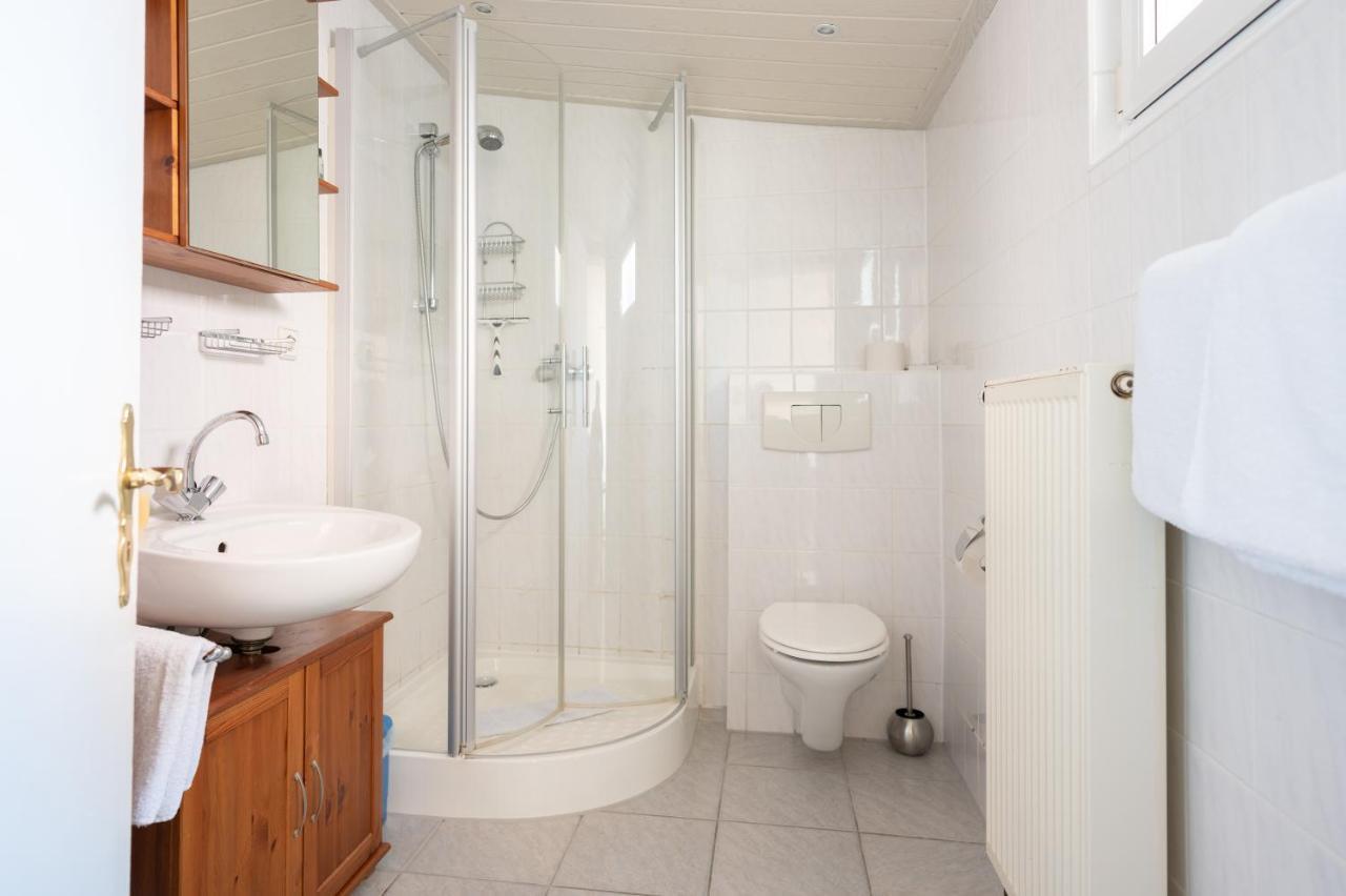 Alt-Emder Buergerhaus Hotel Emden Bagian luar foto