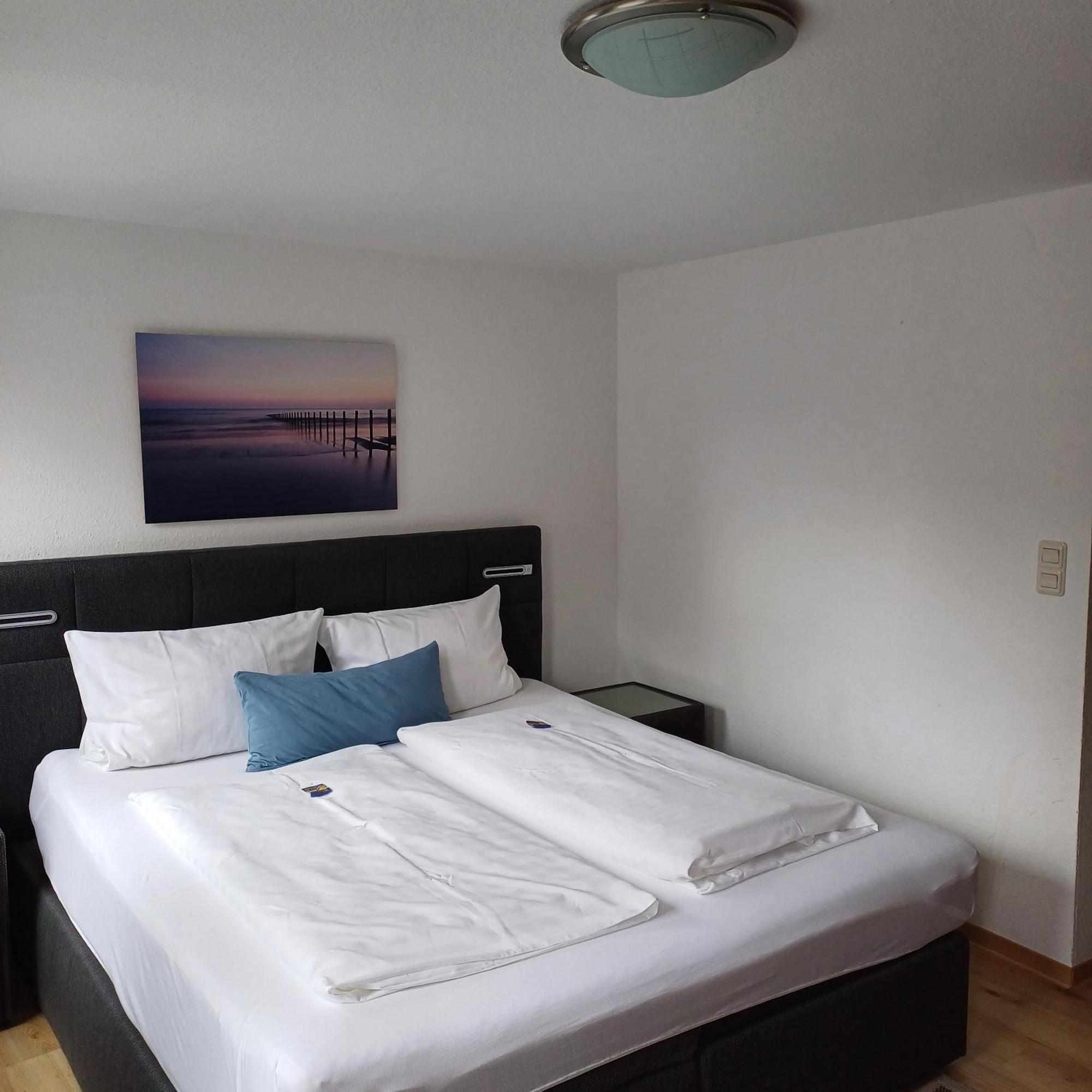 Alt-Emder Buergerhaus Hotel Emden Bagian luar foto