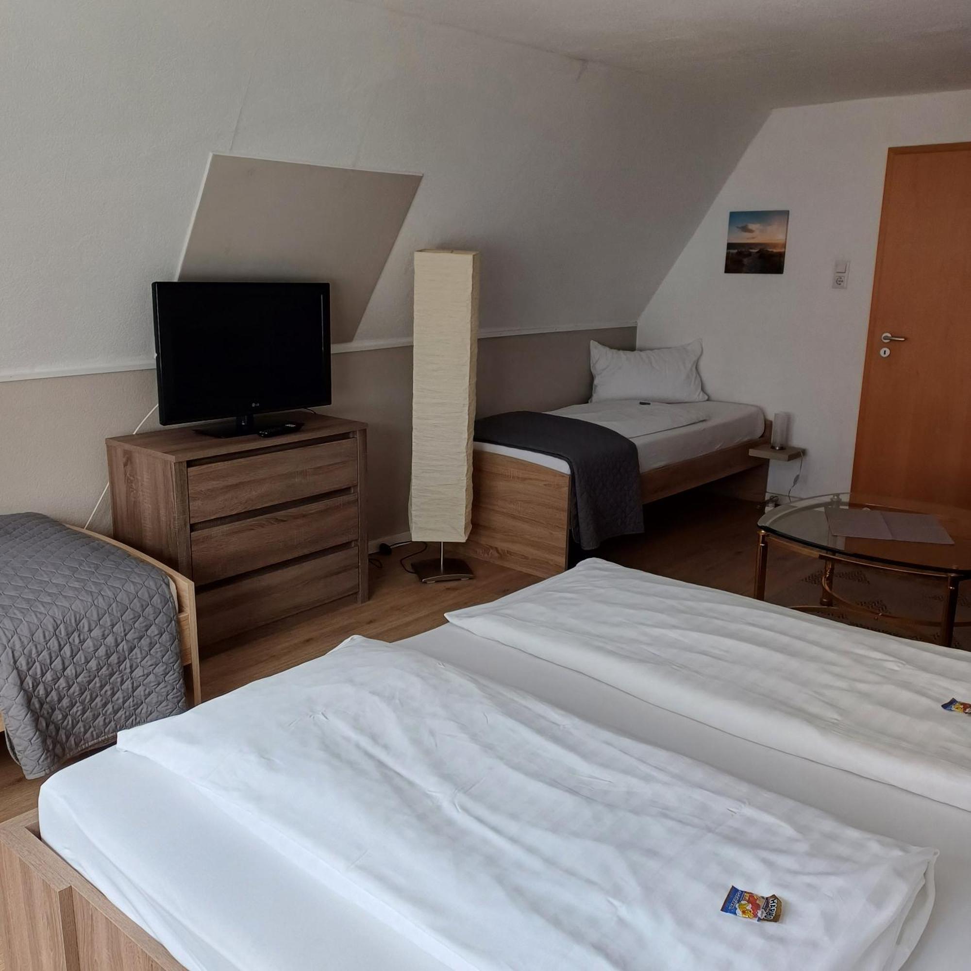 Alt-Emder Buergerhaus Hotel Emden Bagian luar foto