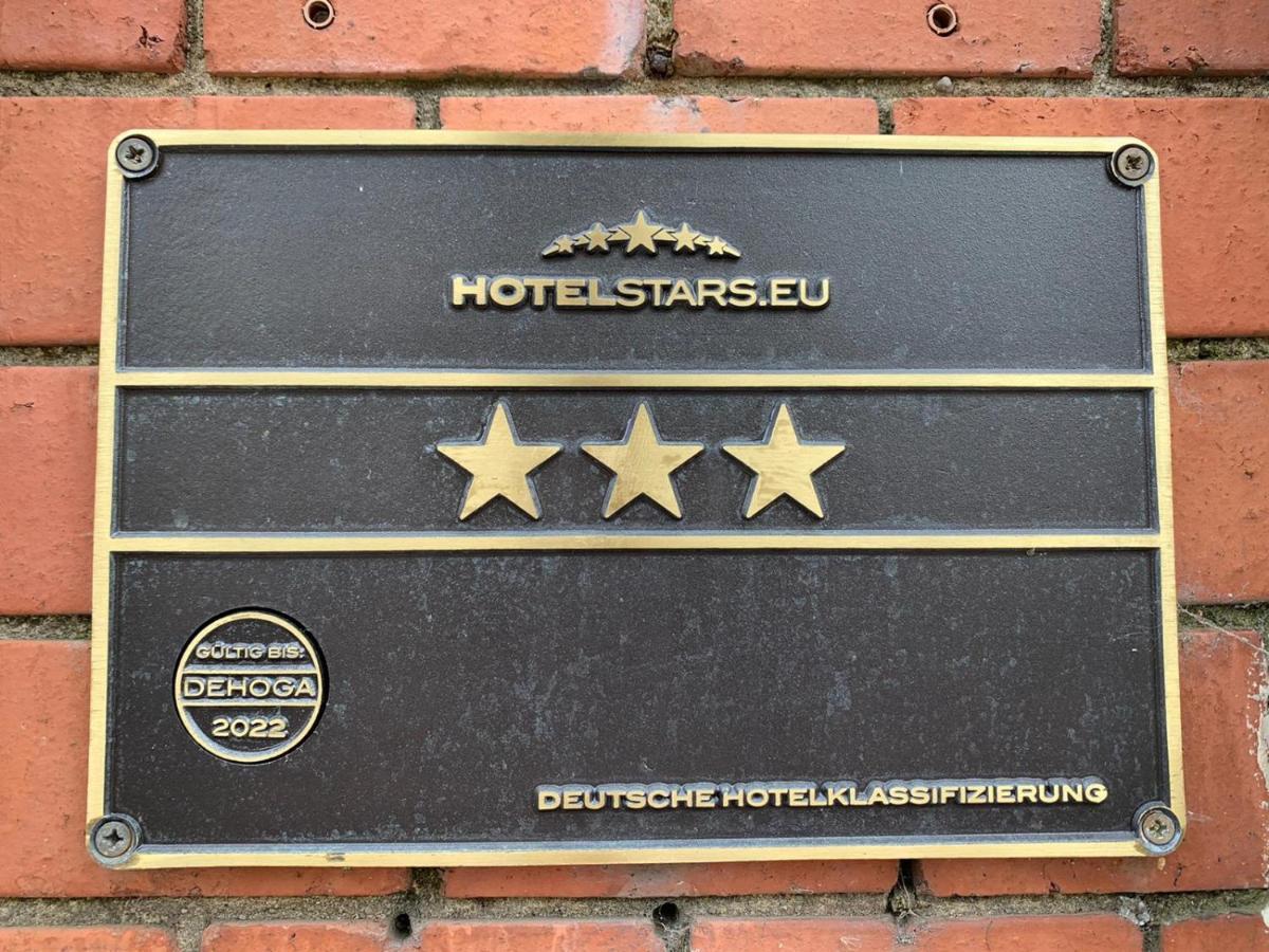 Alt-Emder Buergerhaus Hotel Emden Bagian luar foto